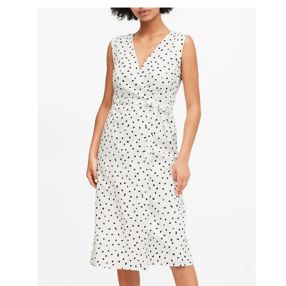 Banana Republic Petite Linen-Cotton Wrap Dress in whimsical polka dots, 12P